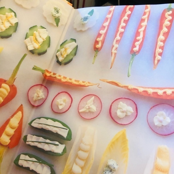 Vintage Martha Stewart's Hors D'oeuvres Recipe Book Cookbook - Picture 6 of 8